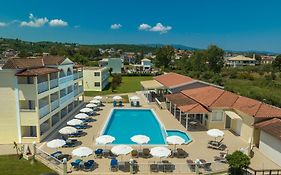 Manousis Aparthotel