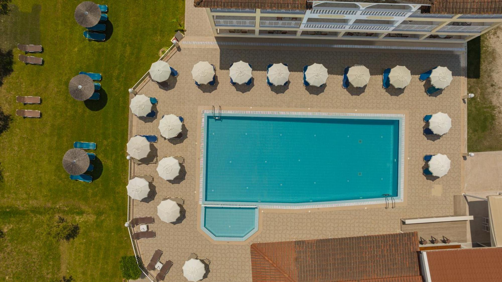 Manousis Aparthotel Tsilivi  Esterno foto
