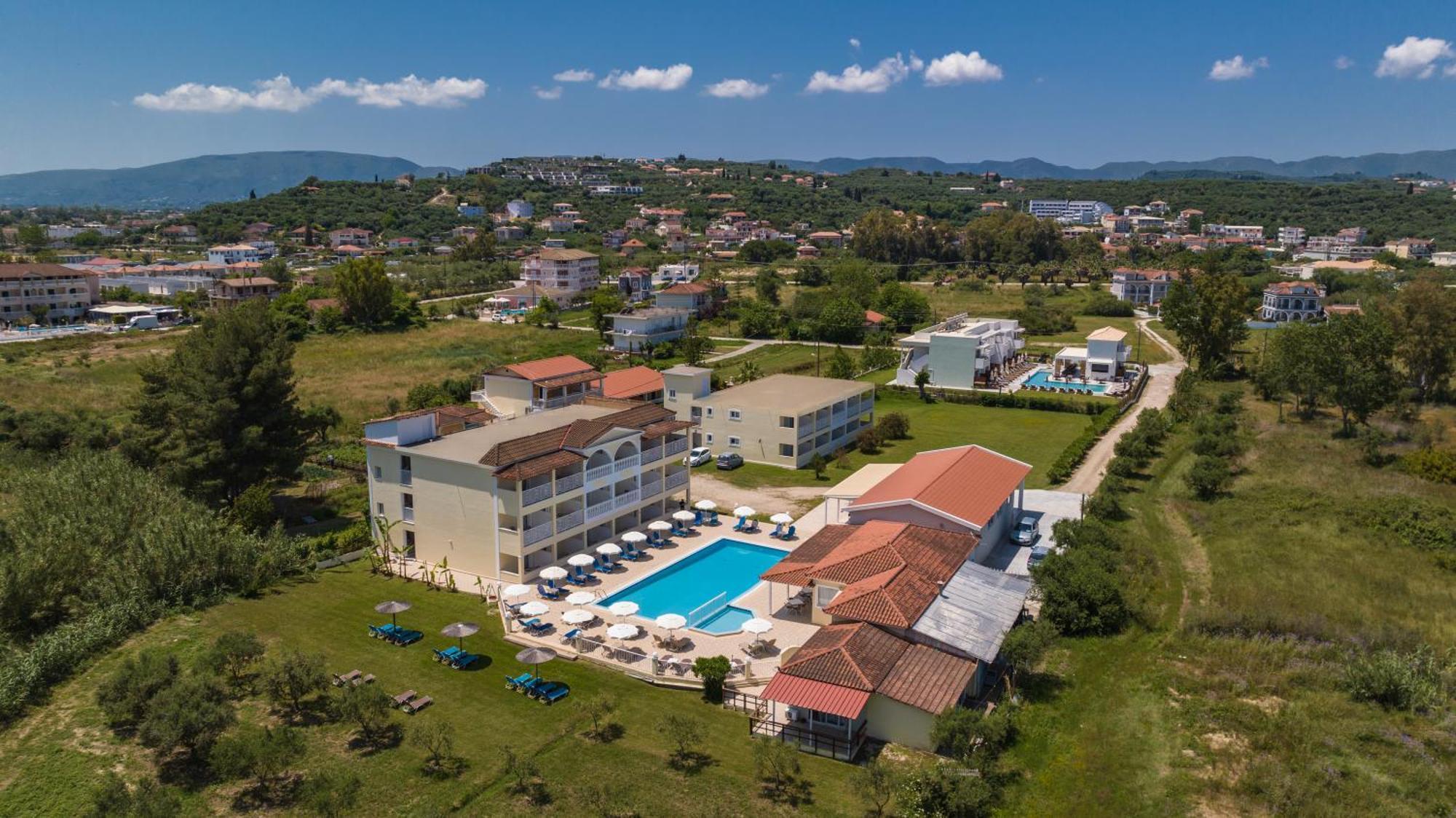 Manousis Aparthotel Tsilivi  Esterno foto