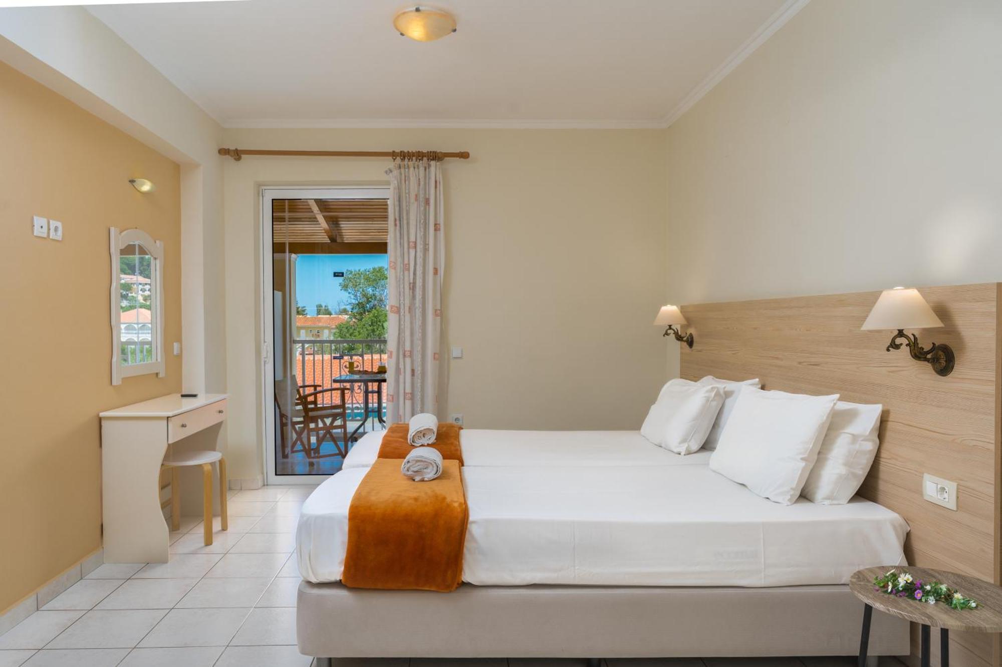 Manousis Aparthotel Tsilivi  Esterno foto